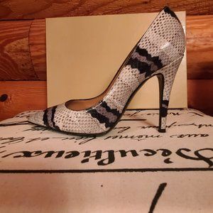 Sergio Rossi Snakeskin Pumps Size 7.5 (37.5)